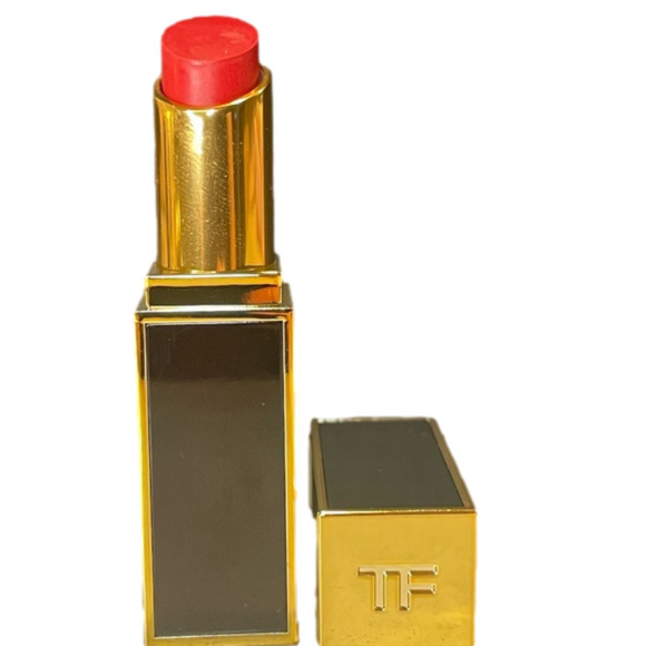 Tom Ford Other - ❤️NEW❤️ Tom Ford Satin Matte Lipstick in LA Woman
